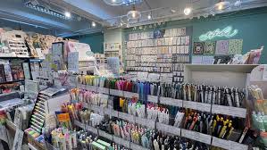 How to find the best office supplies shop online close to me?