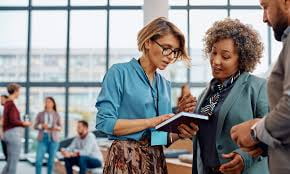 How Stationery Importers Can Predict Market Shifts Earlier